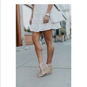 COPY - COPY - Jeffrey Campbell lace up Rodillo wedges ne…